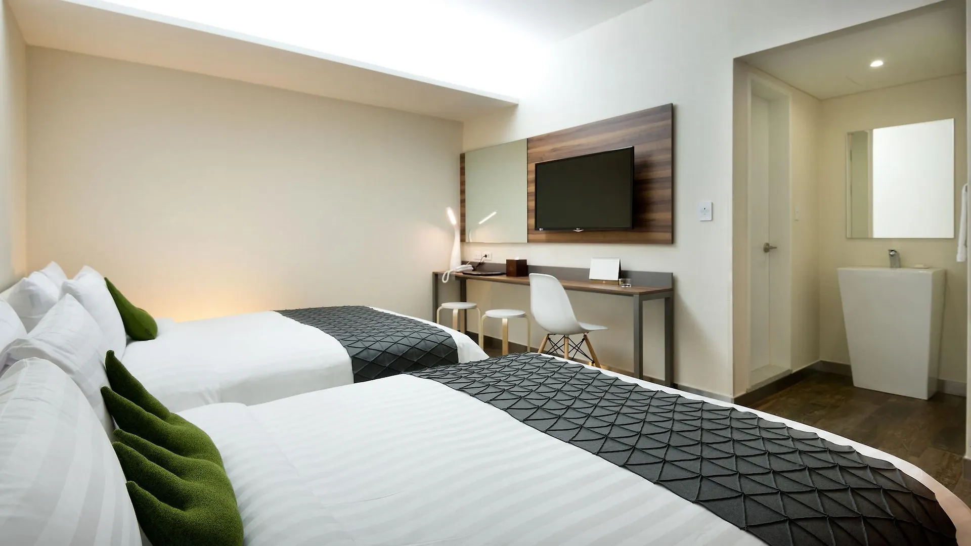 Metro Hotel Myeongdong Seoul